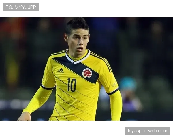 “聚焦：韩国球星加盟英超中游队，带动K-Content制作团队入驻俱乐部媒体中心”